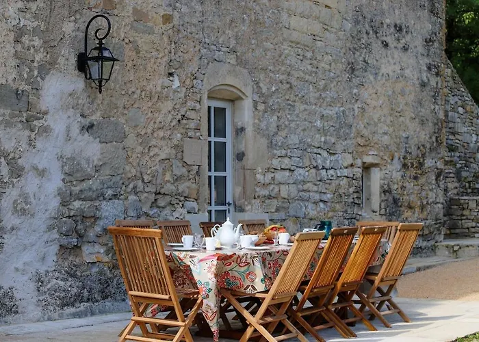 Hébergement de vacances Chateau De Cambayrac, Résidence Exceptionnelle Pour 12 Personnes *