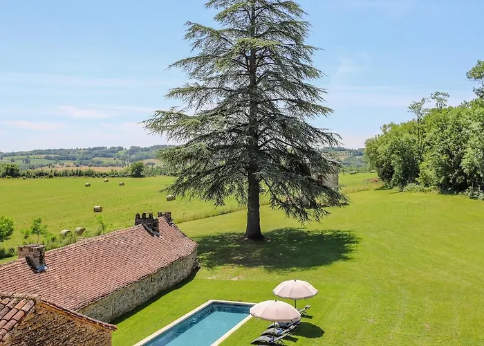 Chateau De Cambayrac, Résidence Exceptionnelle Pour 12 Personnes Hébergement de vacances