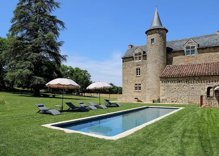 Chateau De Cambayrac, Résidence Exceptionnelle Pour 12 Personnes Hébergement de vacances *